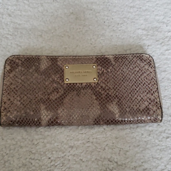 Michael Kors Handbags - Michael Kors Snake Print Wallet